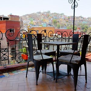 Las Cuatro Puertas